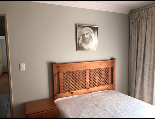 2 BEDROOM APARTMENT FOR SALE IN NIEUW MUCKLENEUK